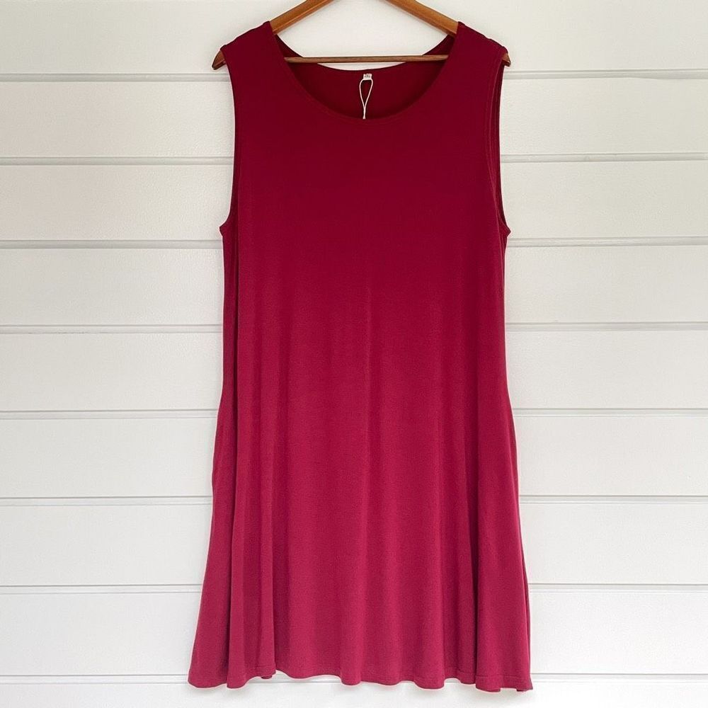 Women's Burgundy Rayon Blend Sleeveless Shift Flowy Dress Size 2XL NWT